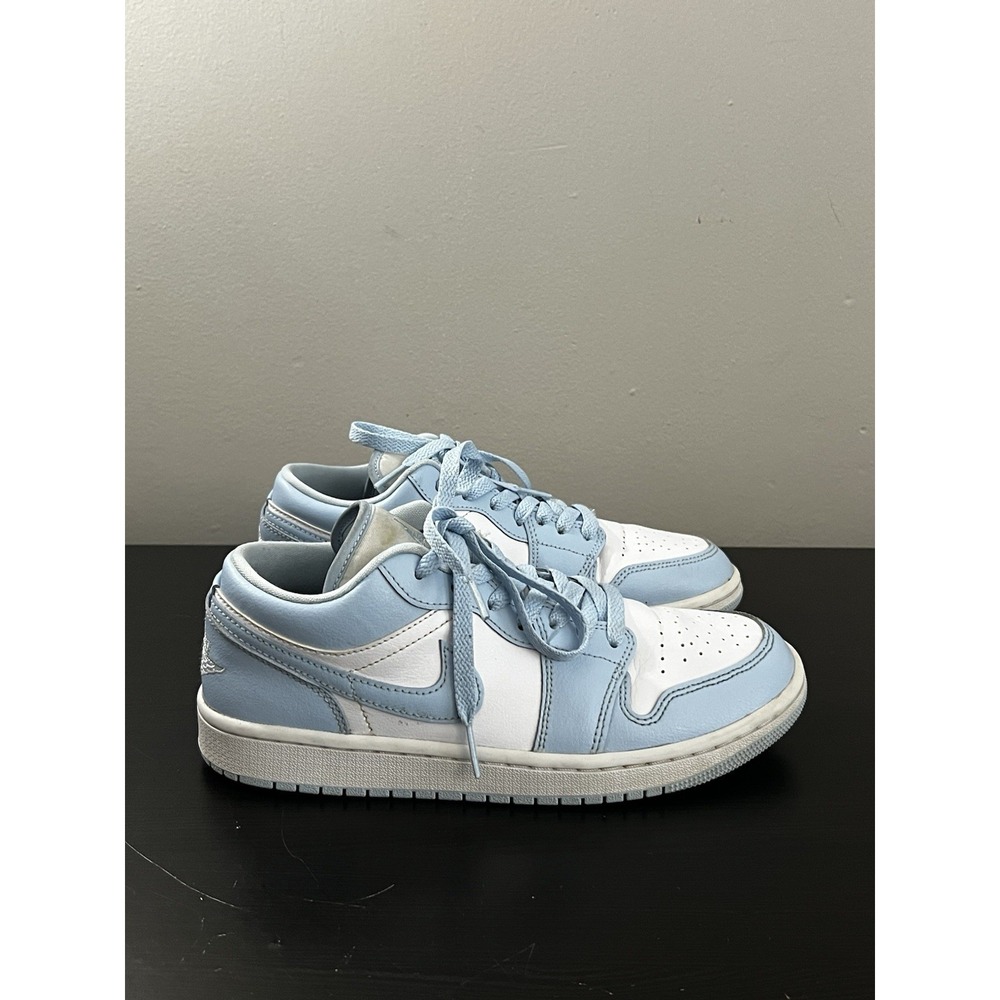 Nike Air Jordan 1 Low Womens Size 8 White‎ Blue Shoes Sneakers DC0774-141